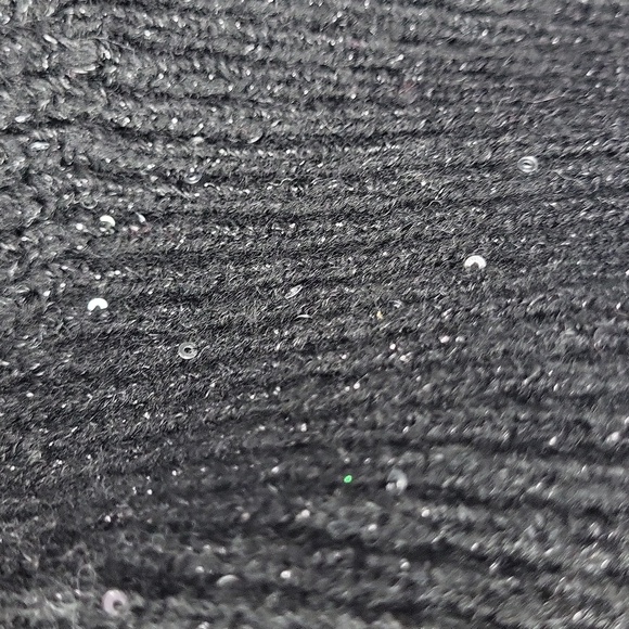 INC International Concepts Black V-Neck Sweater. Size XS - Picture 4 of 7